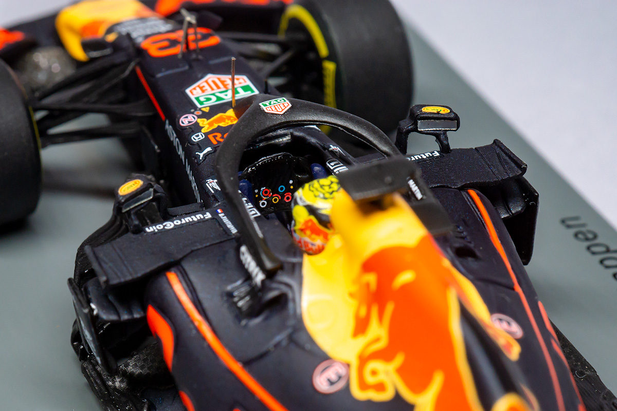 スパーク 1/43 レッドブルRB15 アルボン 2019日本GP4位 Spark Red Bull
