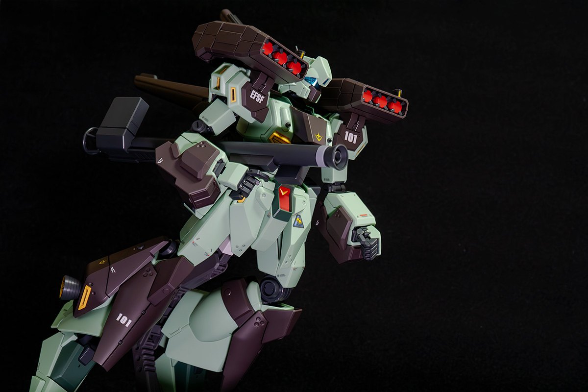 新品・送料無料】MG スタークジェガン&クシャトリア似海外製品 MG 1