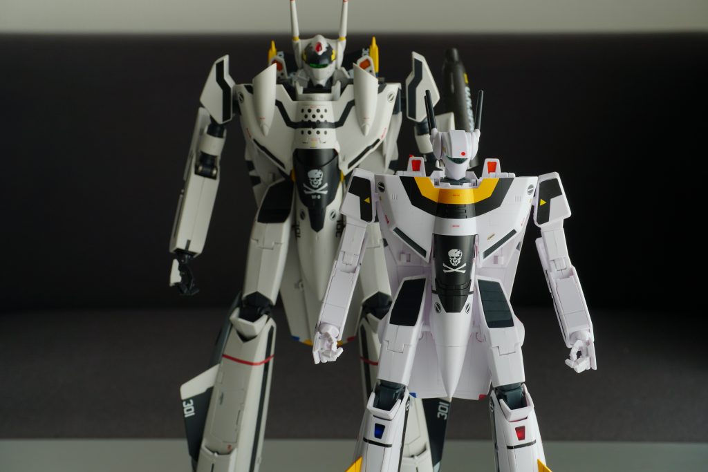 アルカディア 1/60 完全変形VF-0S フェニックス Premium Finish を