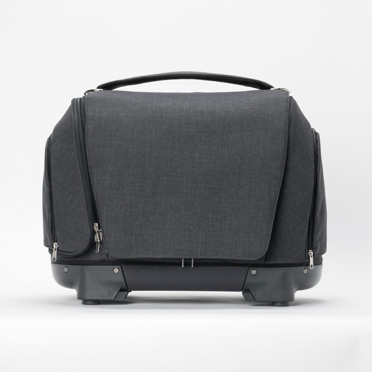 6通り使える!?」愛するペットといつでも一緒！ イマドキのペット用