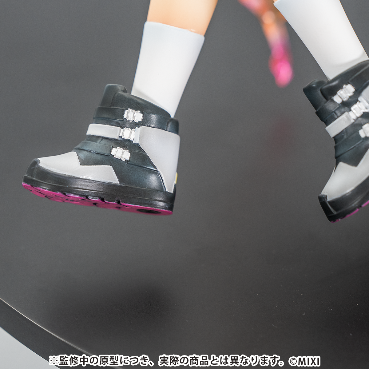 モンスターストライク ハイクオリティーフィギュア エル：堕天モード