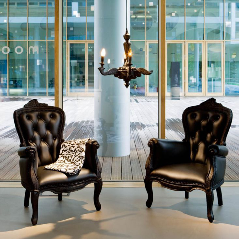 スモークダイニングチェア｜moooi Japan｜モーイオフィシャルサイト