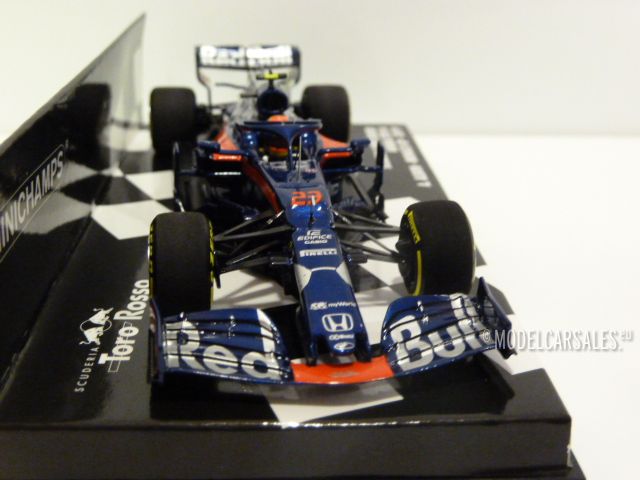 Scuderia Toro Rosso Honda STR14 F1 #23 'Red Bull' 1:43 417190623