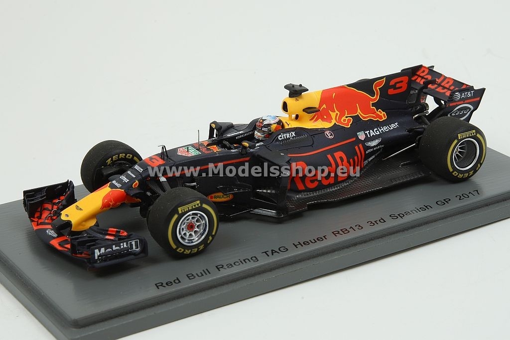 スパーク 1/43 レッドブル RB13 リカルド 2017年スペインGP