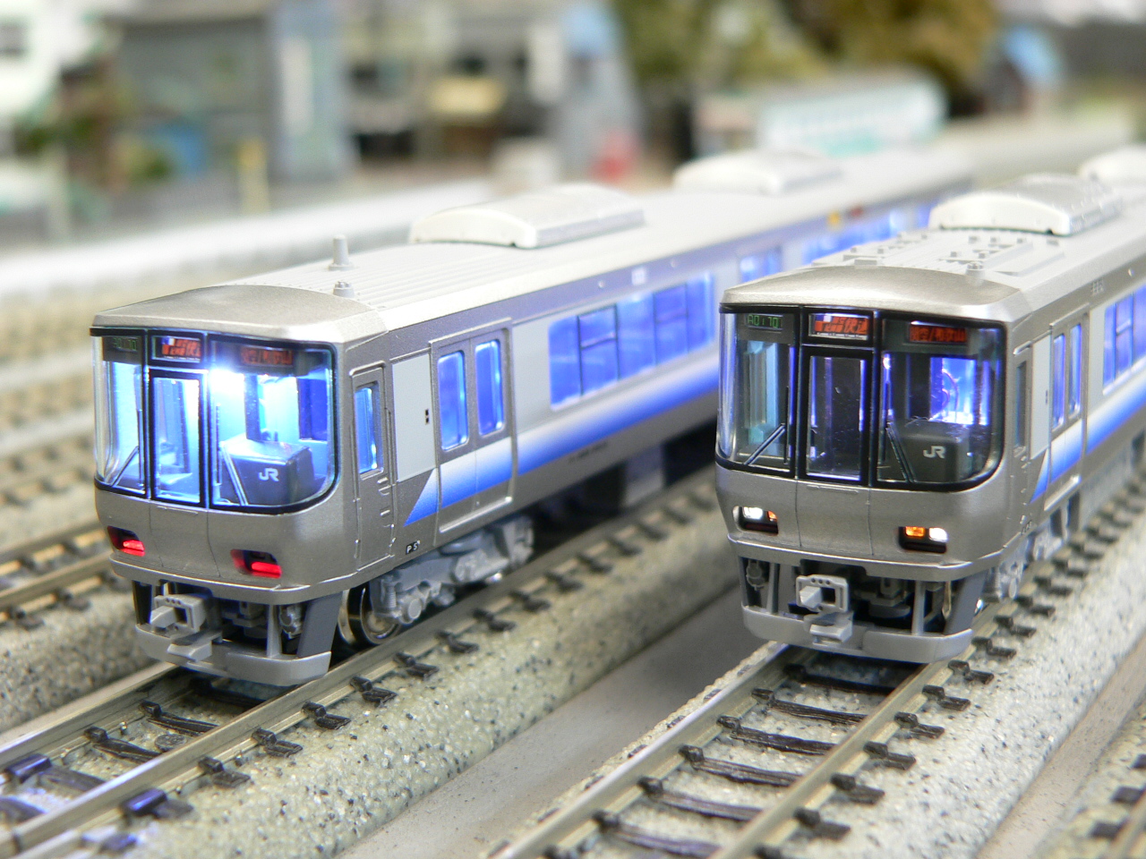 KATO 223系2500番台〈関空・紀州路快速〉タイプ4両セット 室内灯付き