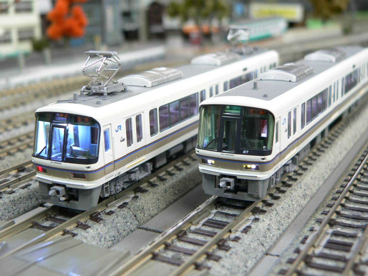 kato 221系 8両セット kato 221系 8両セット KATO 221系リニューアル車