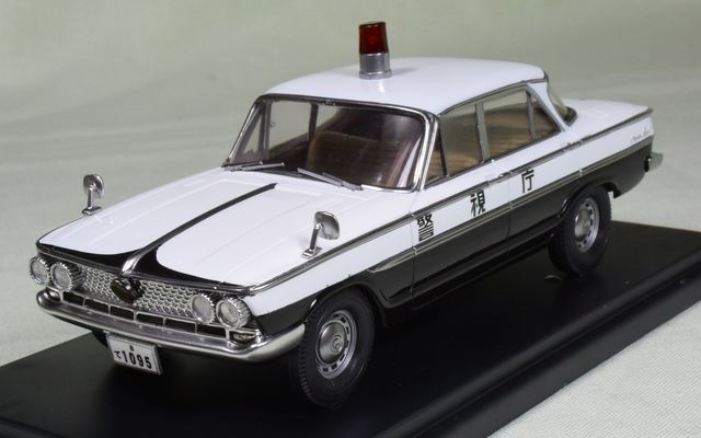 アリイ 1/32 オーナーズクラブ '64 プリンス グロリア パトカー