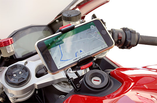 motocrazy.jp - 製品情報 - スマホホルダー取付ベース PANIGALE用