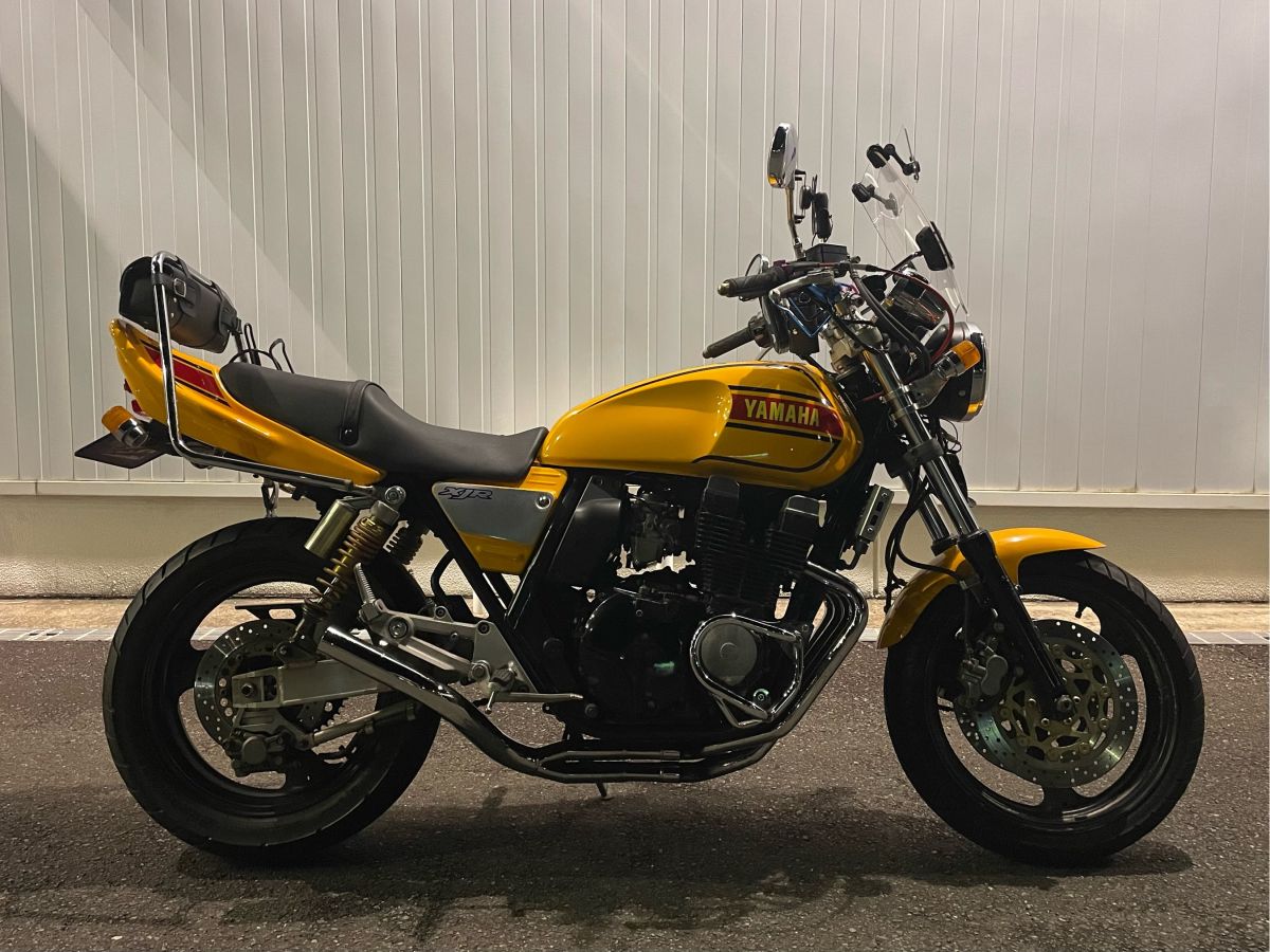 KH250.400.SS用イエロー 純正レンズ 投稿詳細｜MOTOCLE