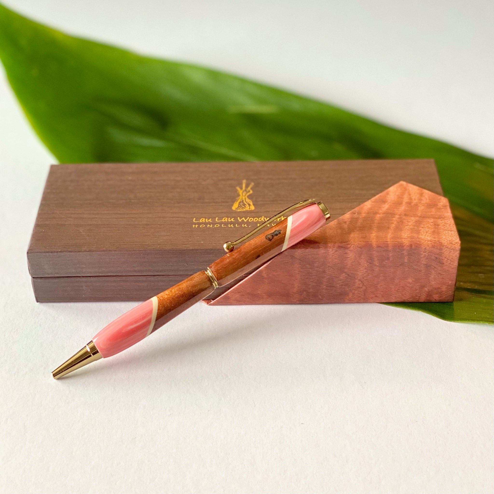 Lau Lau Woodeorks】コアウッド ウルトラスリムボールペン[ピンク