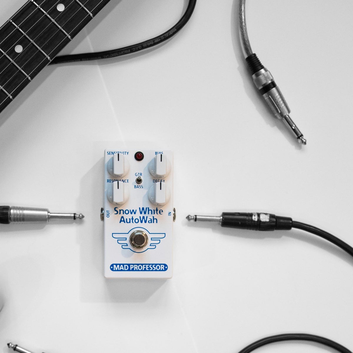 Snow White AutoWah Pedal | Mad Professor Amplification