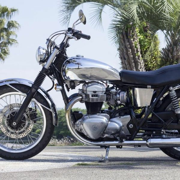 カワサキ W650/400 ボンネビルタンクキット クローム モーターロック