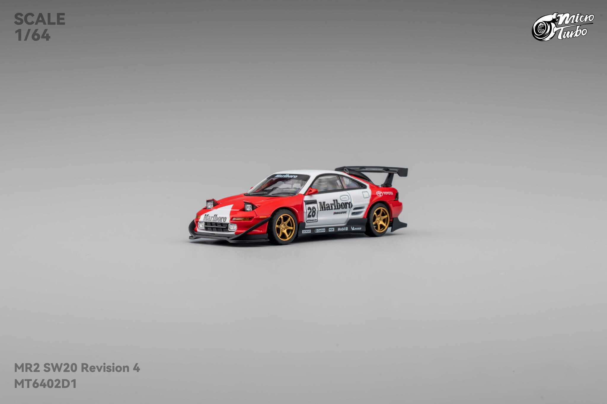 Marlboro レーシングカー ピンバッジ Marlboro レーシングカー