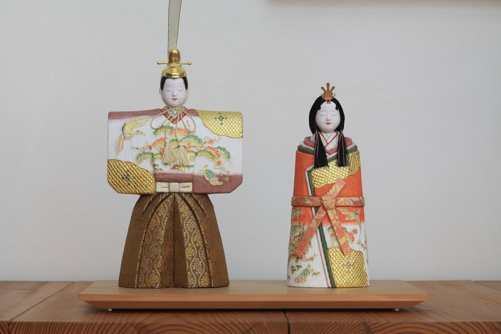 南魚沼市からでました、大名家縁の雛人形江戸期頃？