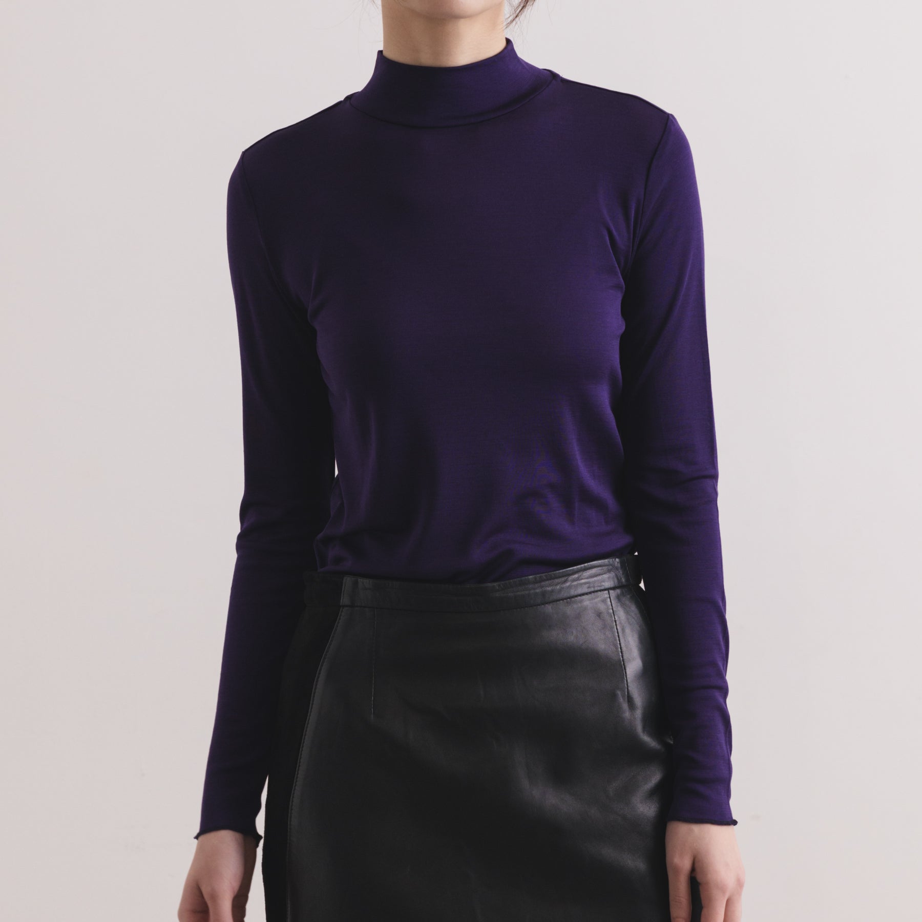 シルク100%ハイネックカットソー, ダークパープル／タートルネック