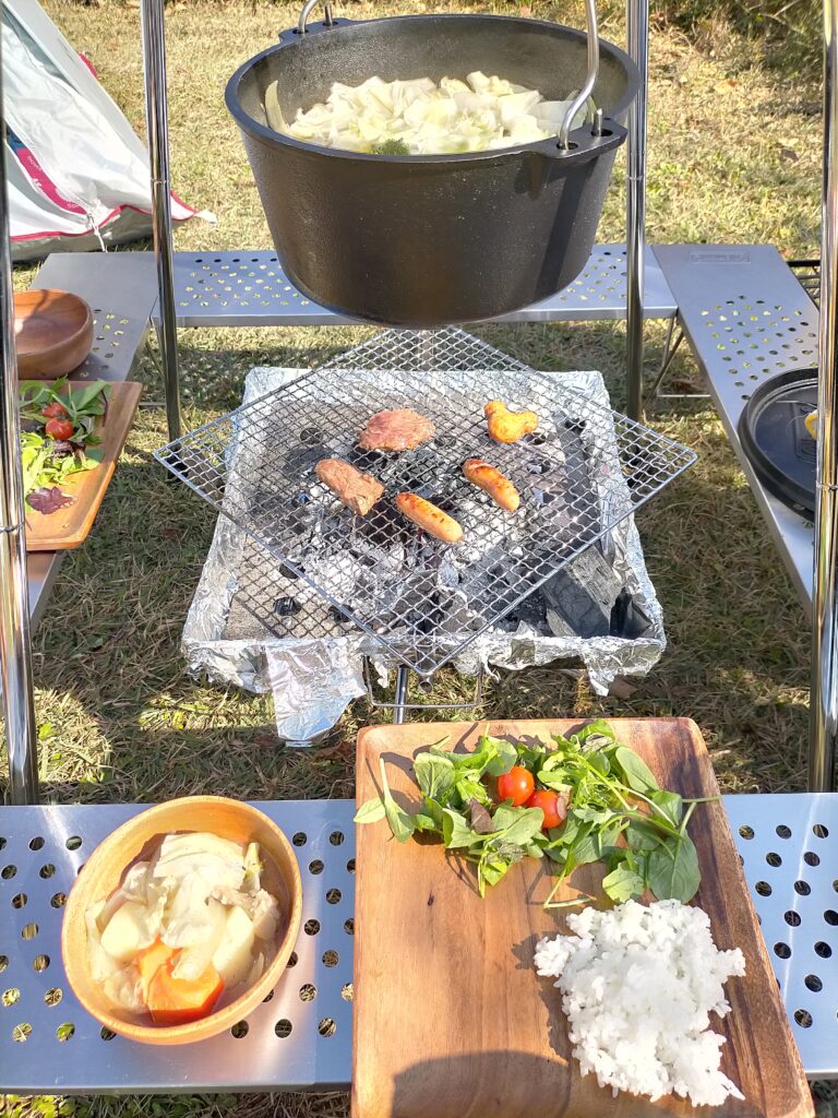 コールマン ファイアープレイステーブル】レビュー。ラックとしても