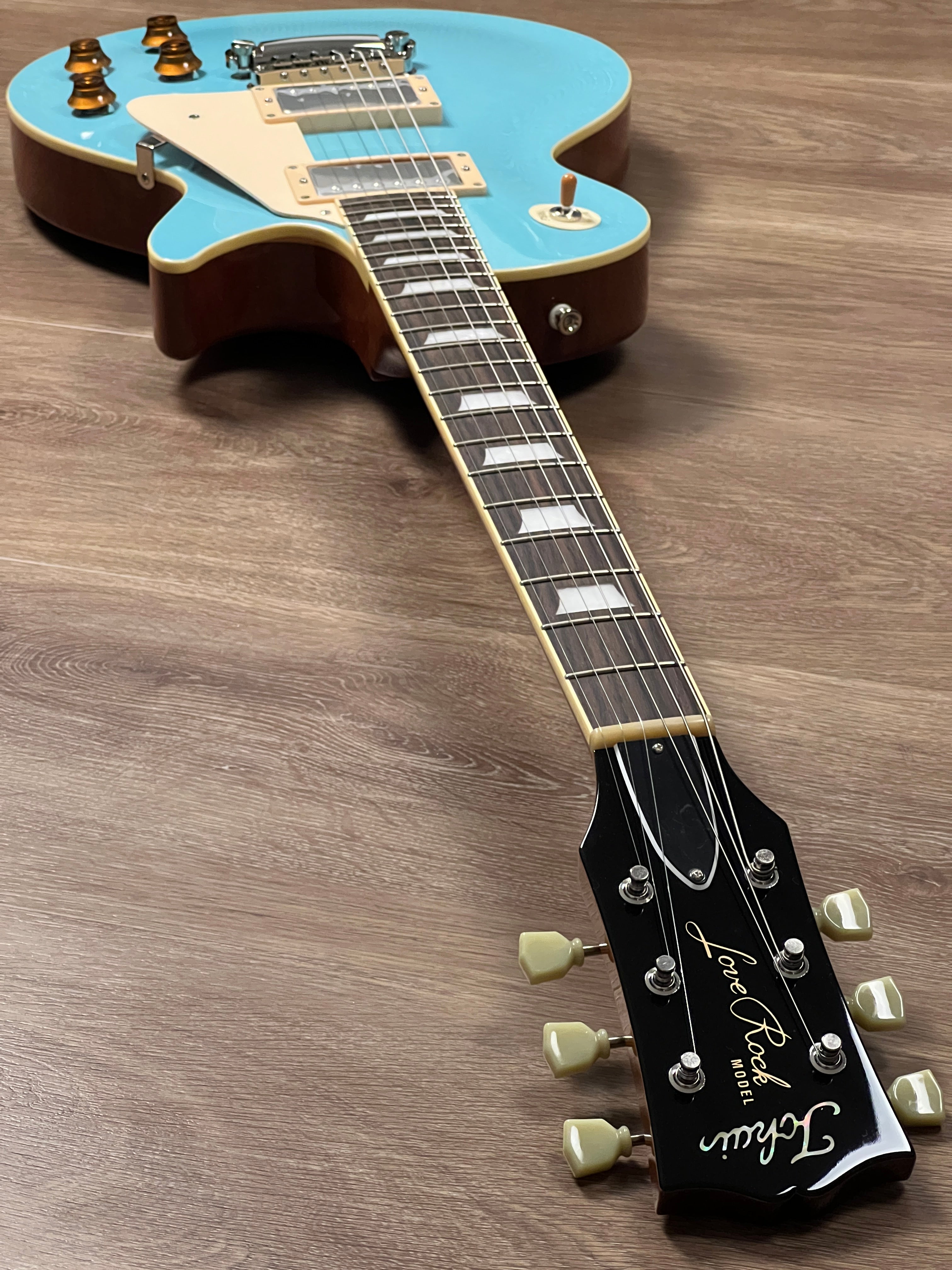 Tokai トーカイ Love Rock Tokai トーカイ Love Rock