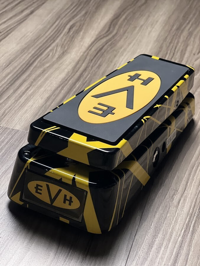 MXR Dunlop EVH-95 Eddie Van Halen Signature WAH WAH Cry Baby Wah