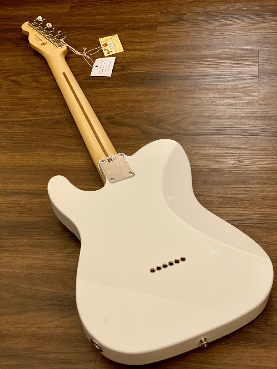 Fender Japan Hybrid II Telecaster with Rosewood FB in Arctic White
