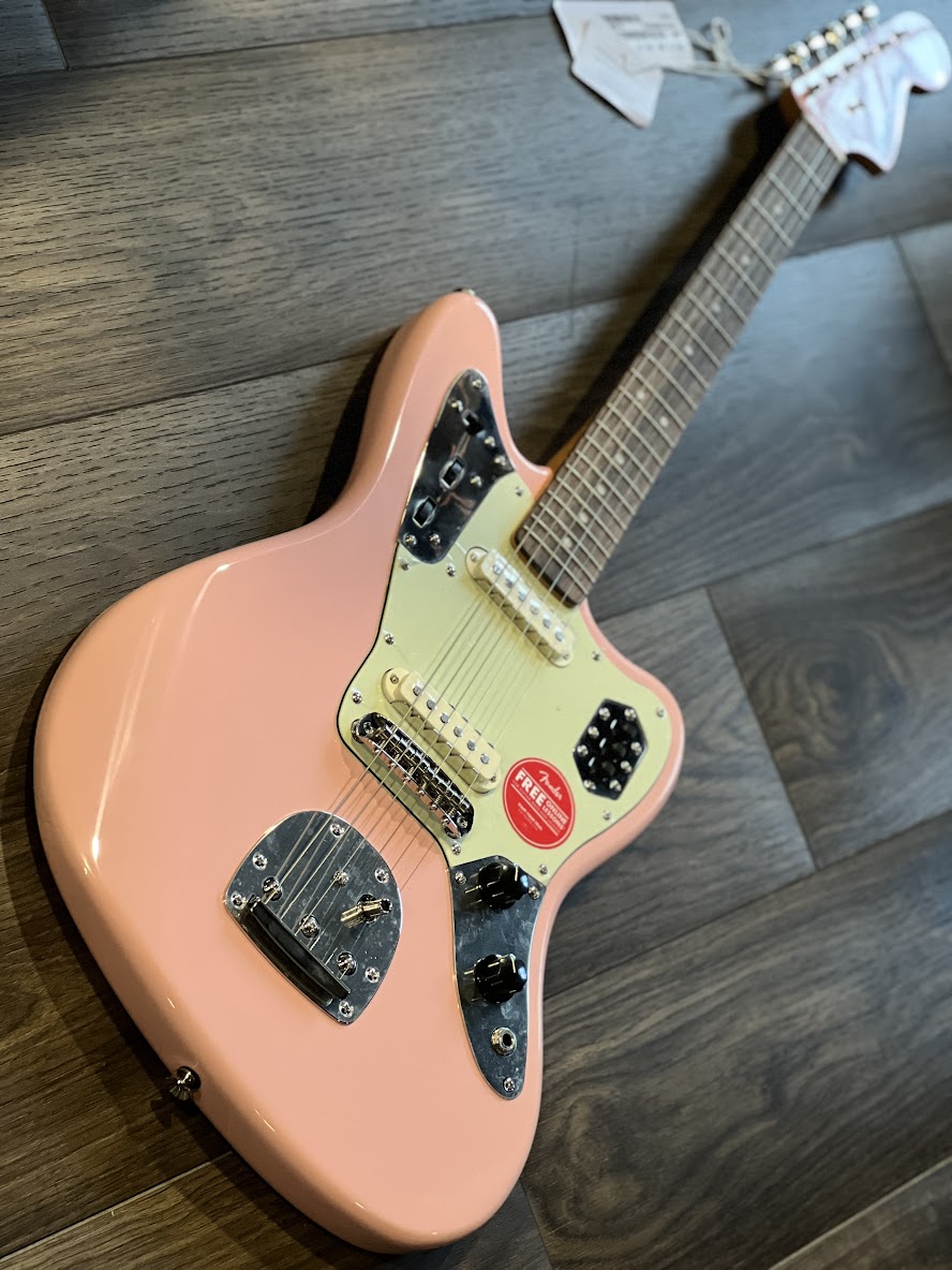 Squier FSR Classic Vibe 60s Jaguar with Laurel FB in Shell Pink