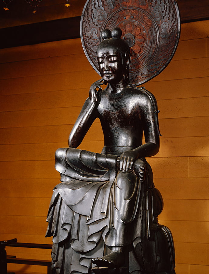 のどかな田園風景の中、聖徳太子ゆかりの古寺を巡る旅｜モデルコース