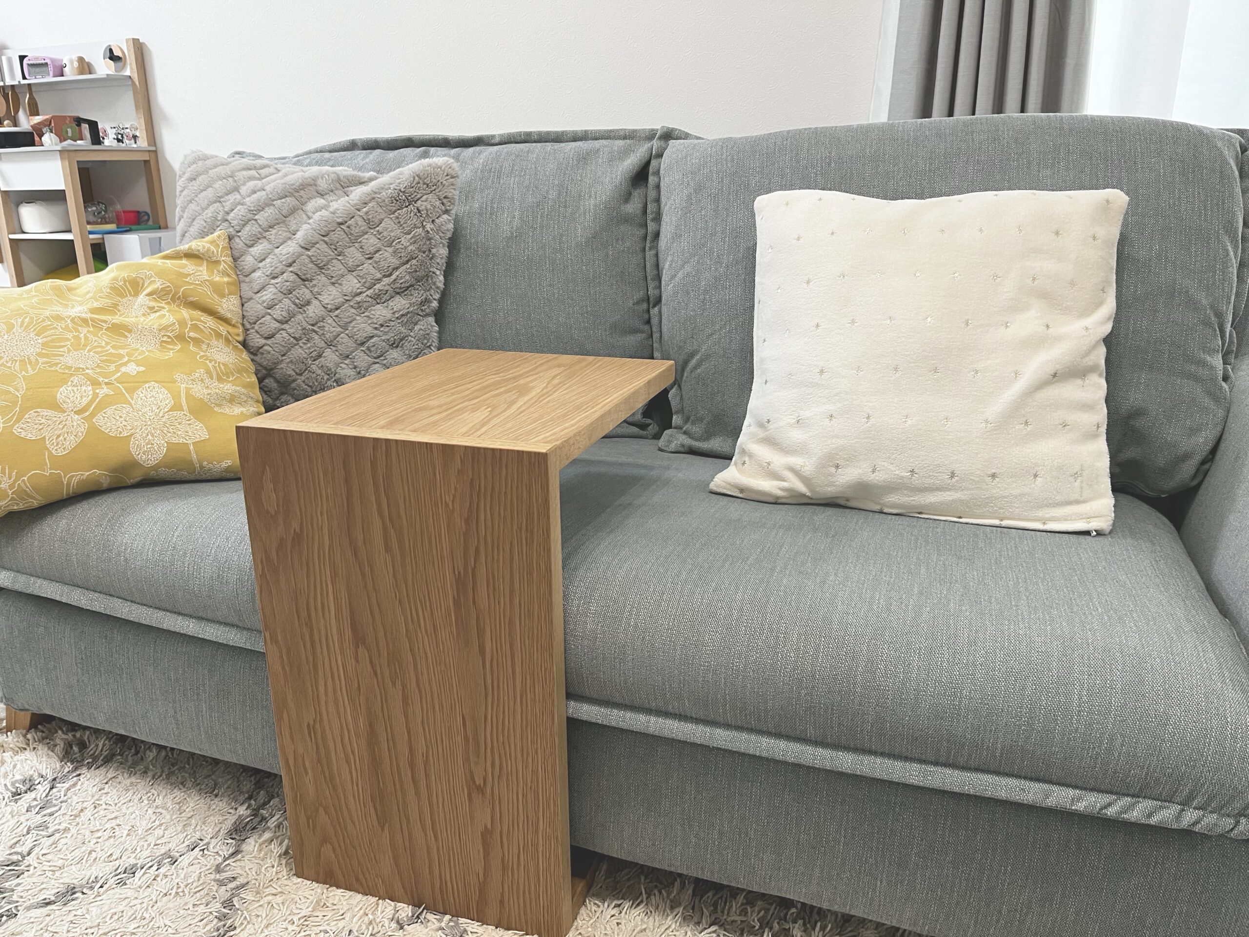 コの字型が正解！？サイドテーブル購入レポ | なゆログ