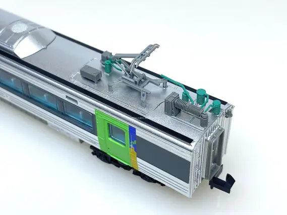 785系300番代 特急「スーパー白鳥」用増結改造車 NE-303編成が入線しま