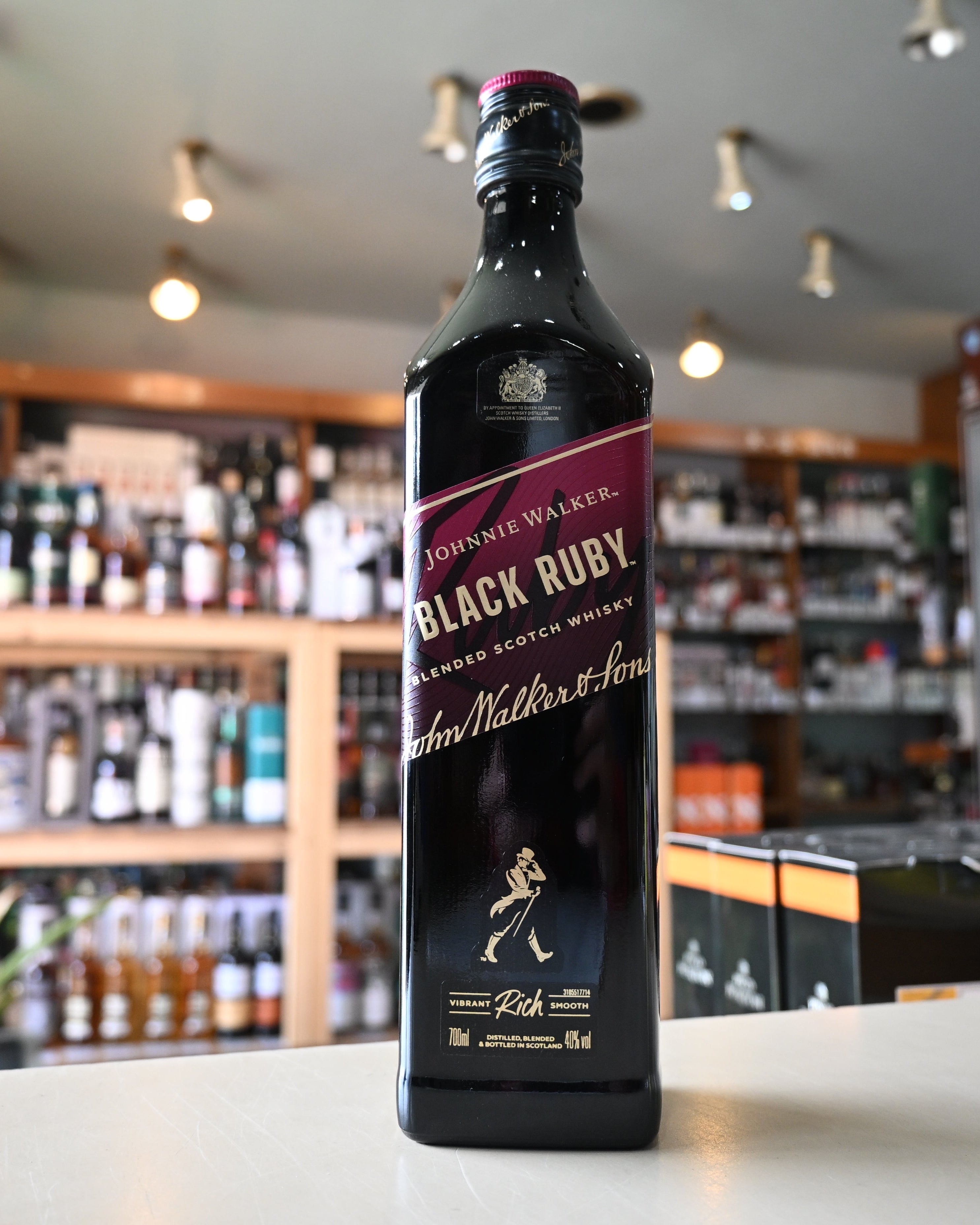ジョニーウォーカー ブラックルビー JOHNNIE WOLKER BLACK RUBY