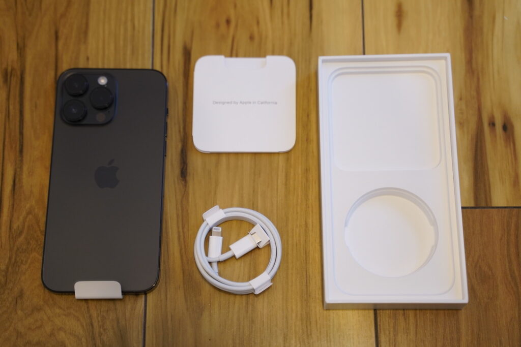 箱・純正ケーブル付き】iPhone 14 Pro 256GB シルバー 本体 箱・純正