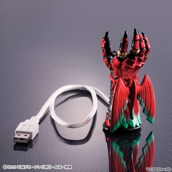 仮面ライダーオーズ オーメダルUSB memory[4GB] タカ・トラ・バッタ