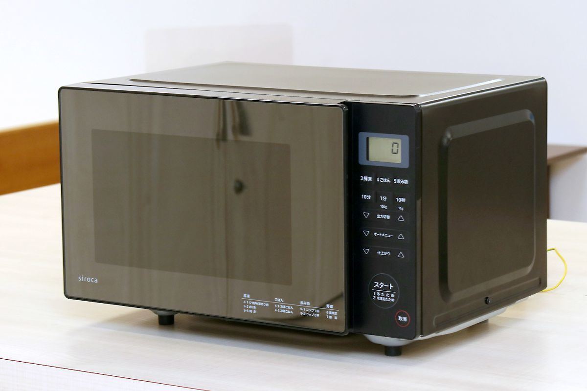 シロカの電子レンジ「SX-18D132」はお手ごろ価格、優秀な解凍機能と