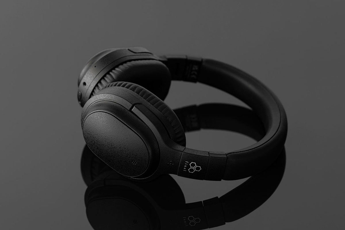 final、黒いシボ塗装仕上げのハイブリッドNCヘッドホン「UX3000