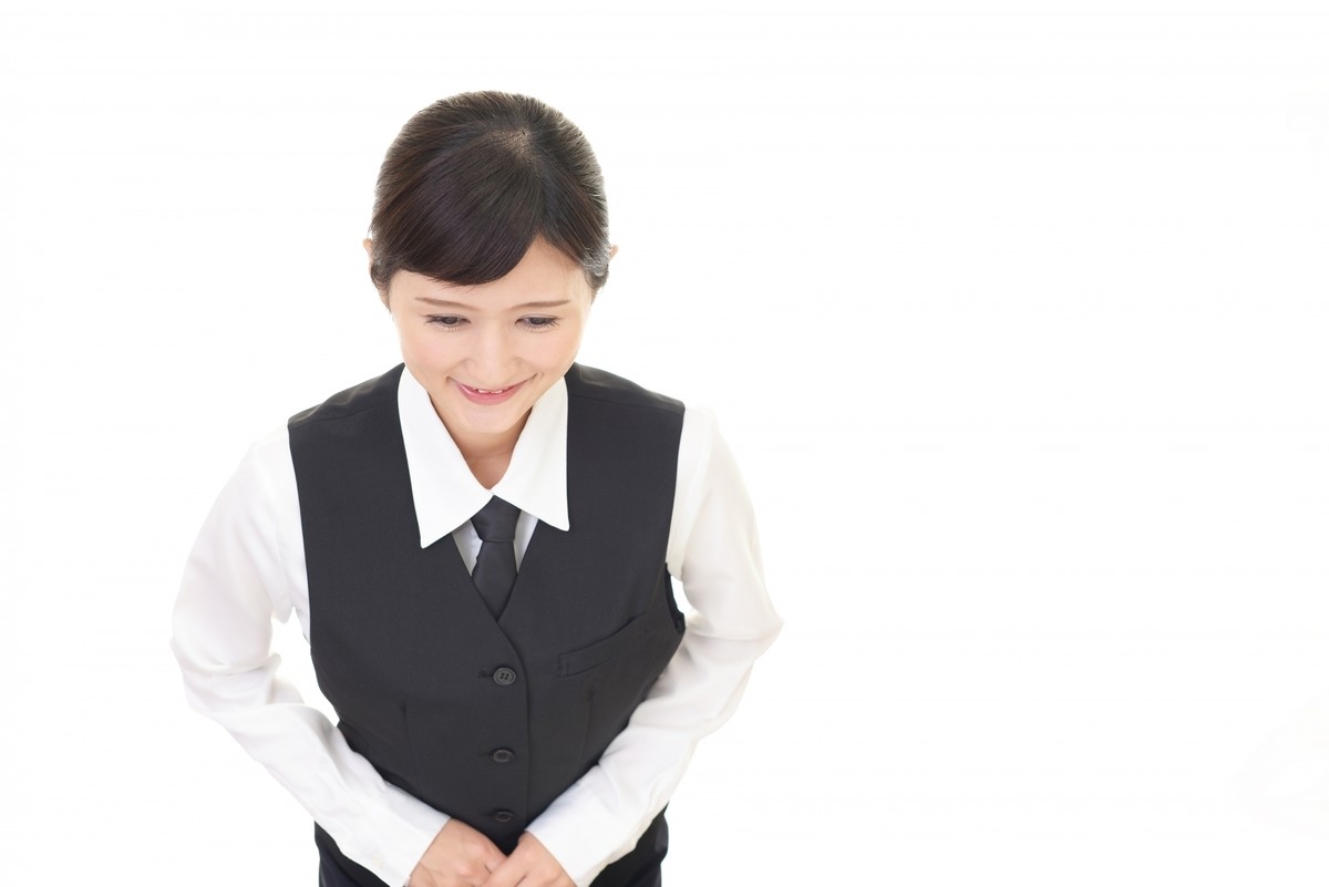 ご検討よろしくお願いします」とは? 使い方と例文、より丁寧な表現も