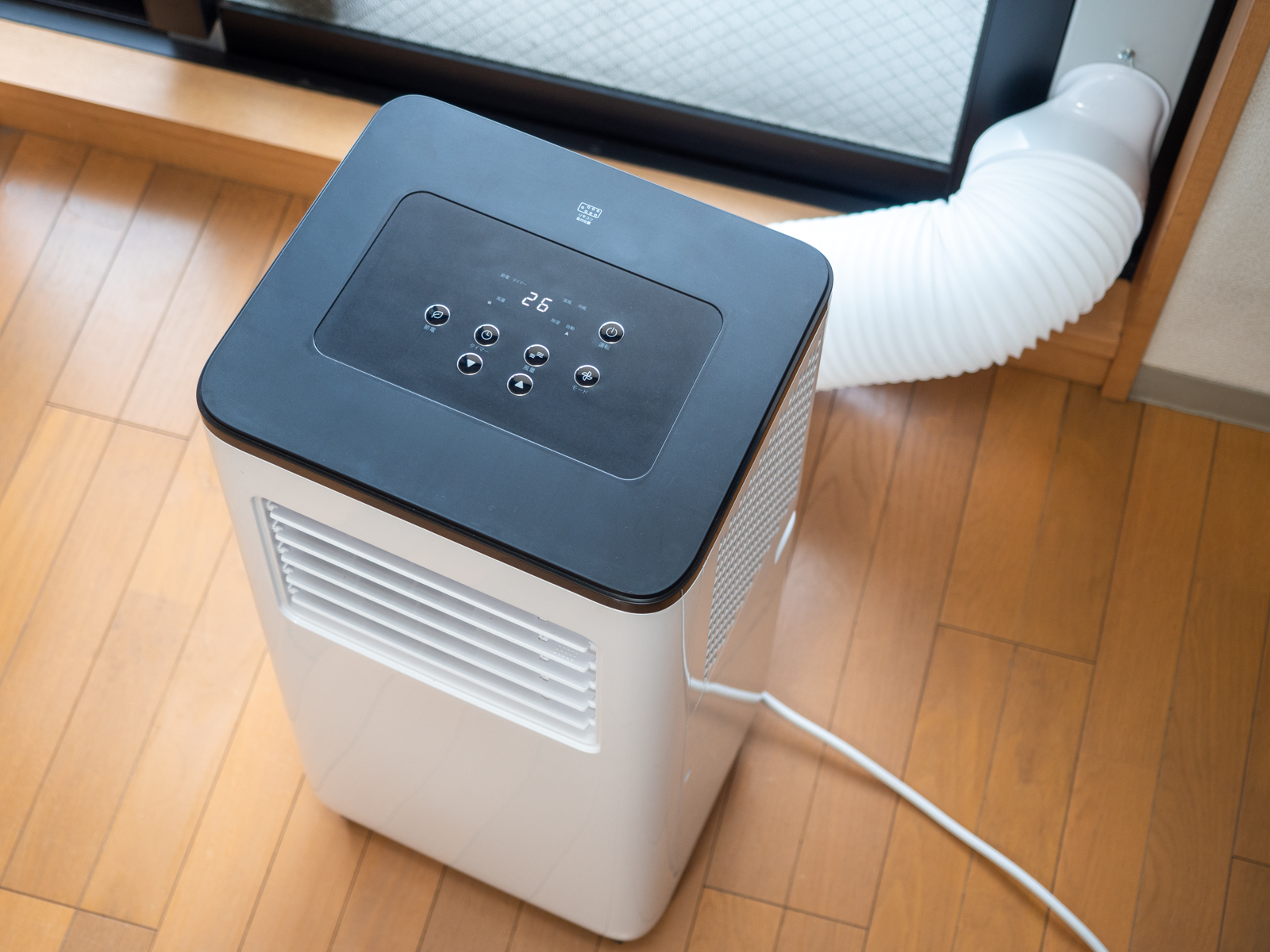 ドンキ】置くだけスポットエアコン SC-DQ2546-WH