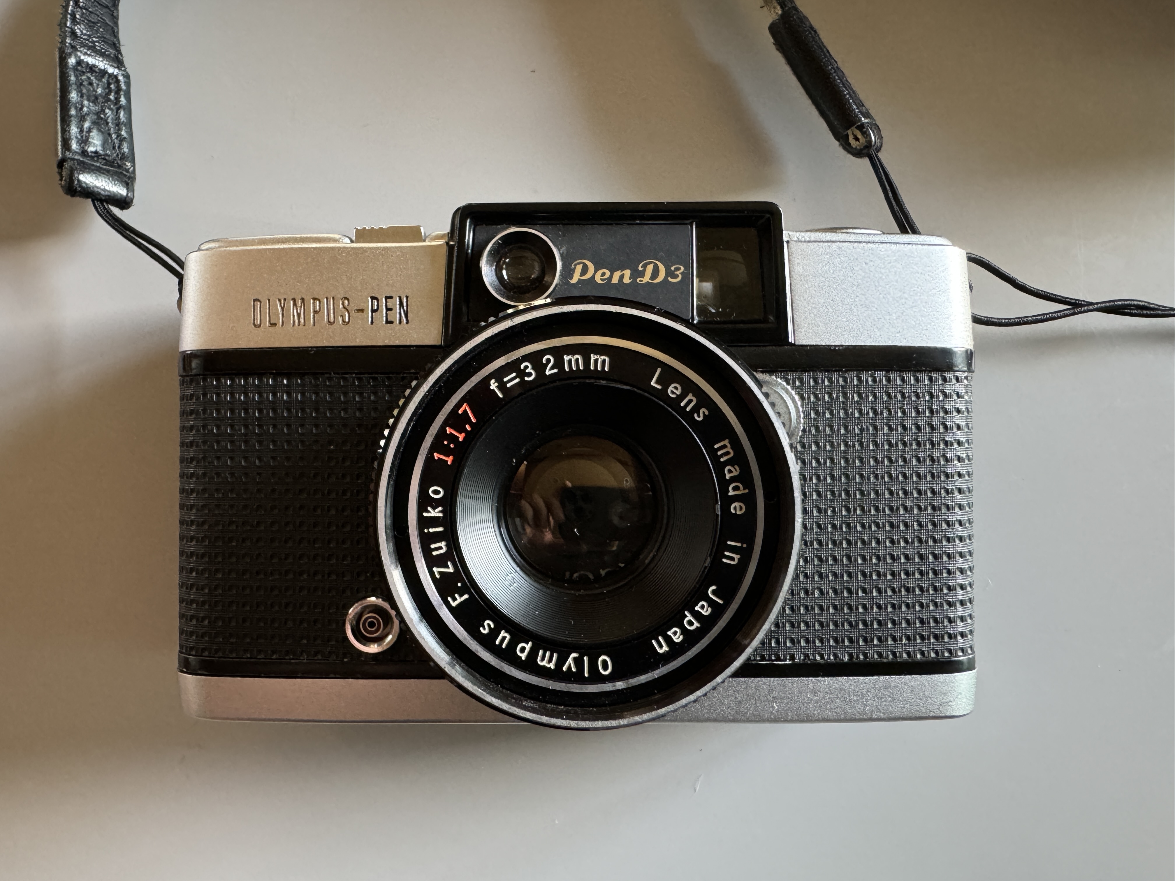 ☆ハーフカメラ☆OLYMPUS PEN D オリンパスPEN-D 〜可愛いけど手強い