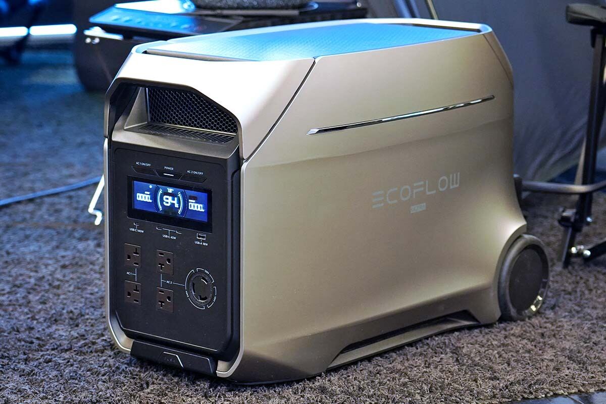 EcoFlow、キューブ型デザインのコンパクトなポータブル電源「DELTA 3