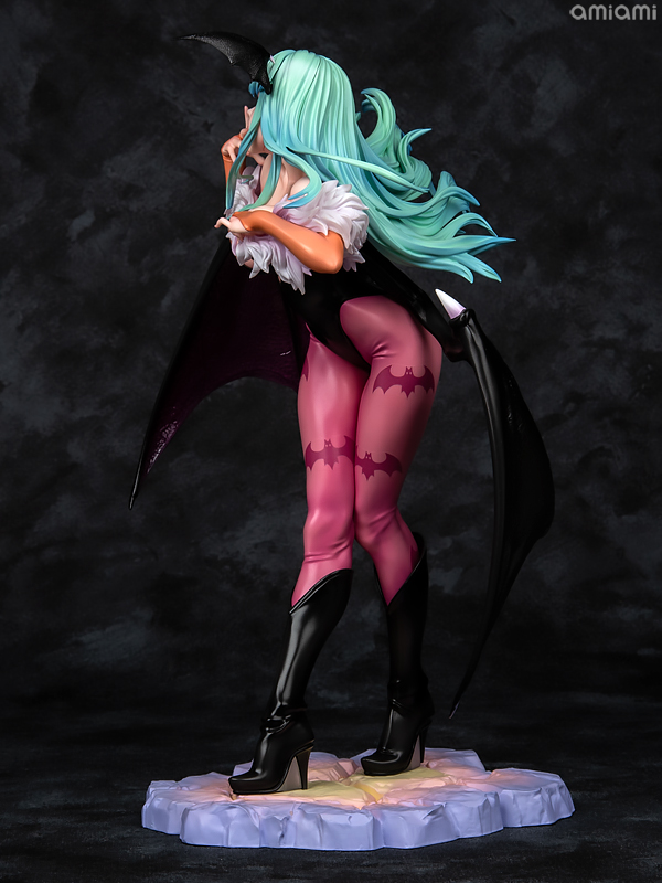 ヴァンパイア/DARKSTALKERS』ヴァンパイア美少女 モリガン 1/7 完成品