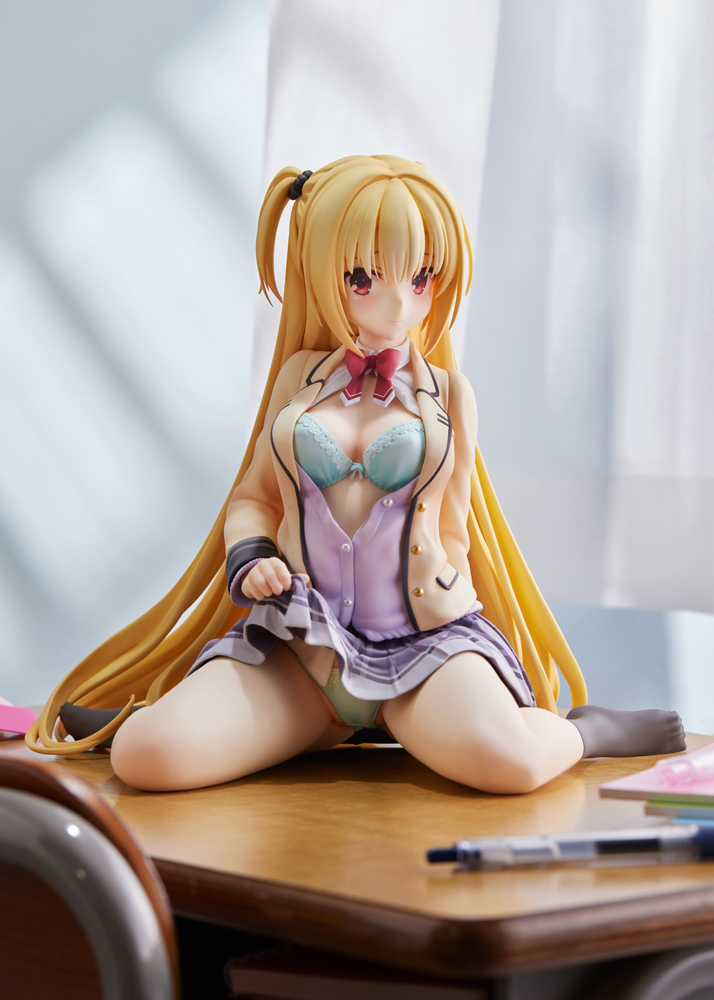 ゲーム『RIDDLE JOKER』より、在原七海が1/3.5スケールの大ボリューム