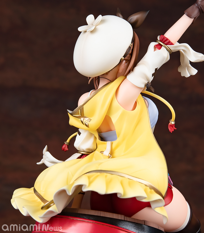 ライザのアトリエ ～常闇の女王と秘密の隠れ家～』 ライザ 「アトリエ