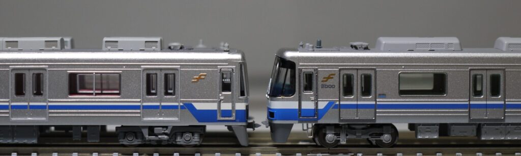 ポポンデッタ 福岡市交通局 2000系 2段帯仕様 をレビュー