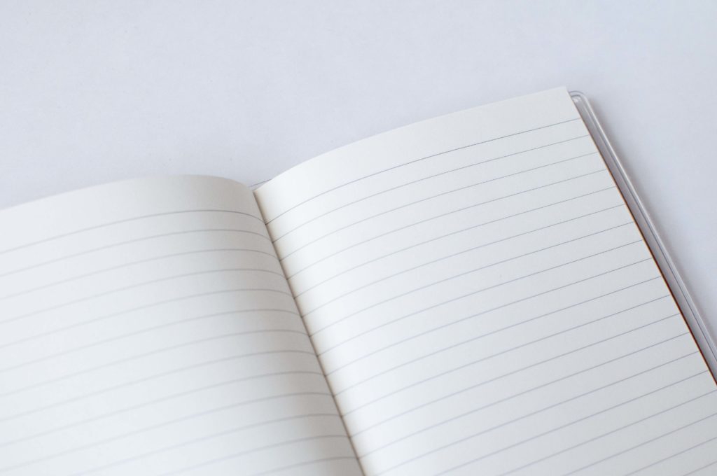 シンプル・イズ・ベストなマンスリー手帳（月間ブロック型）｜無印良品