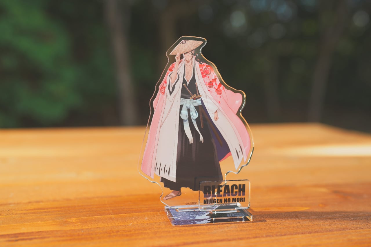 京楽隊長の余裕と粋を感じる！】洒脱な『BLEACH』コラボグッズが