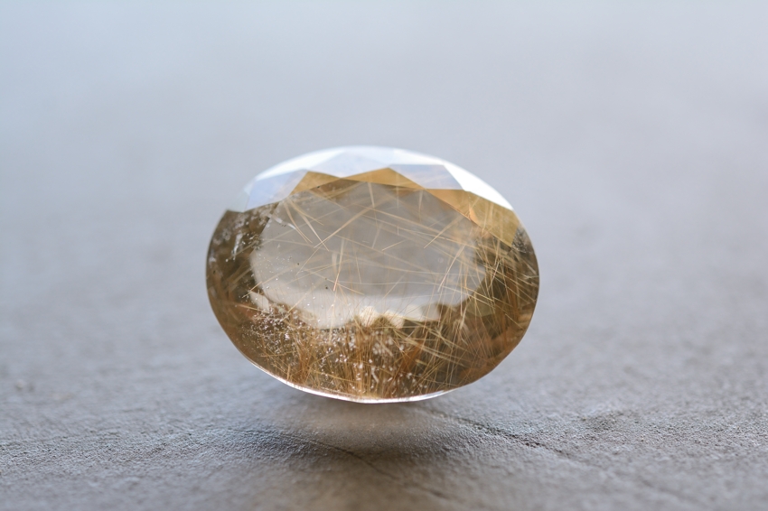 パキスタン産】スモーキールチルクォーツ スモーキーゴールドルチル