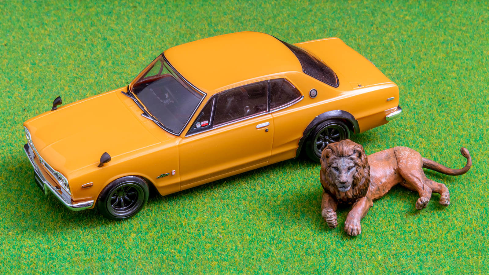 ハコスカのプラモで感じるサファリの風／アオシマ スカイライン 2000GT