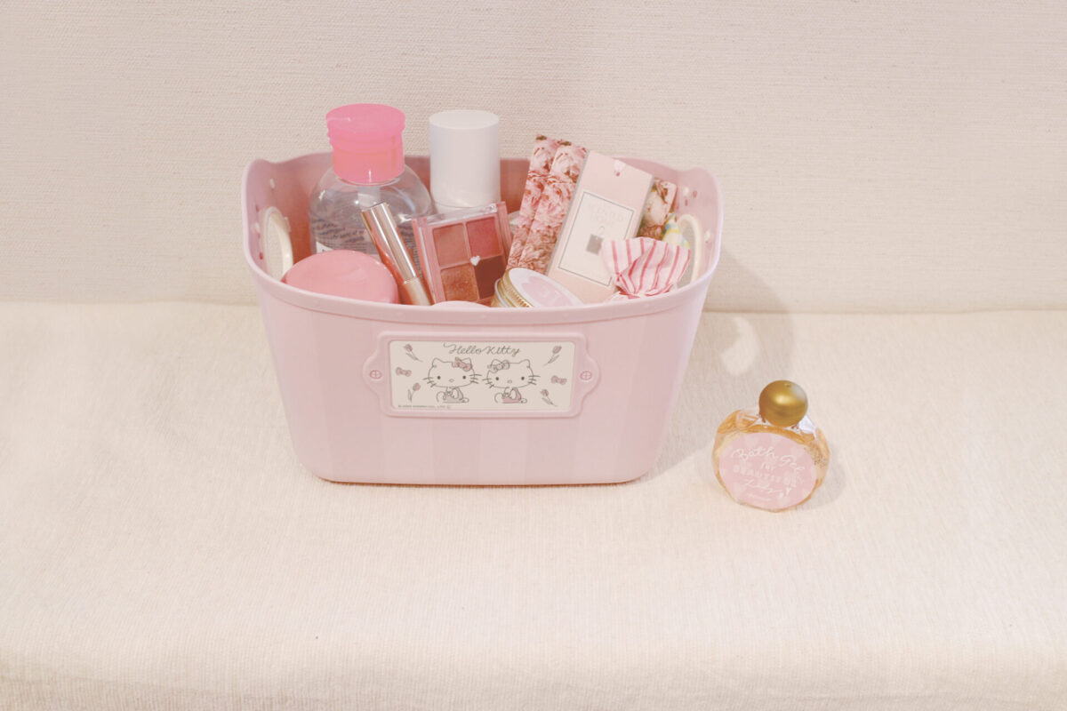 レア‼️BIGカバー色々使えるローズキティカバー 190-240ビニール樹脂