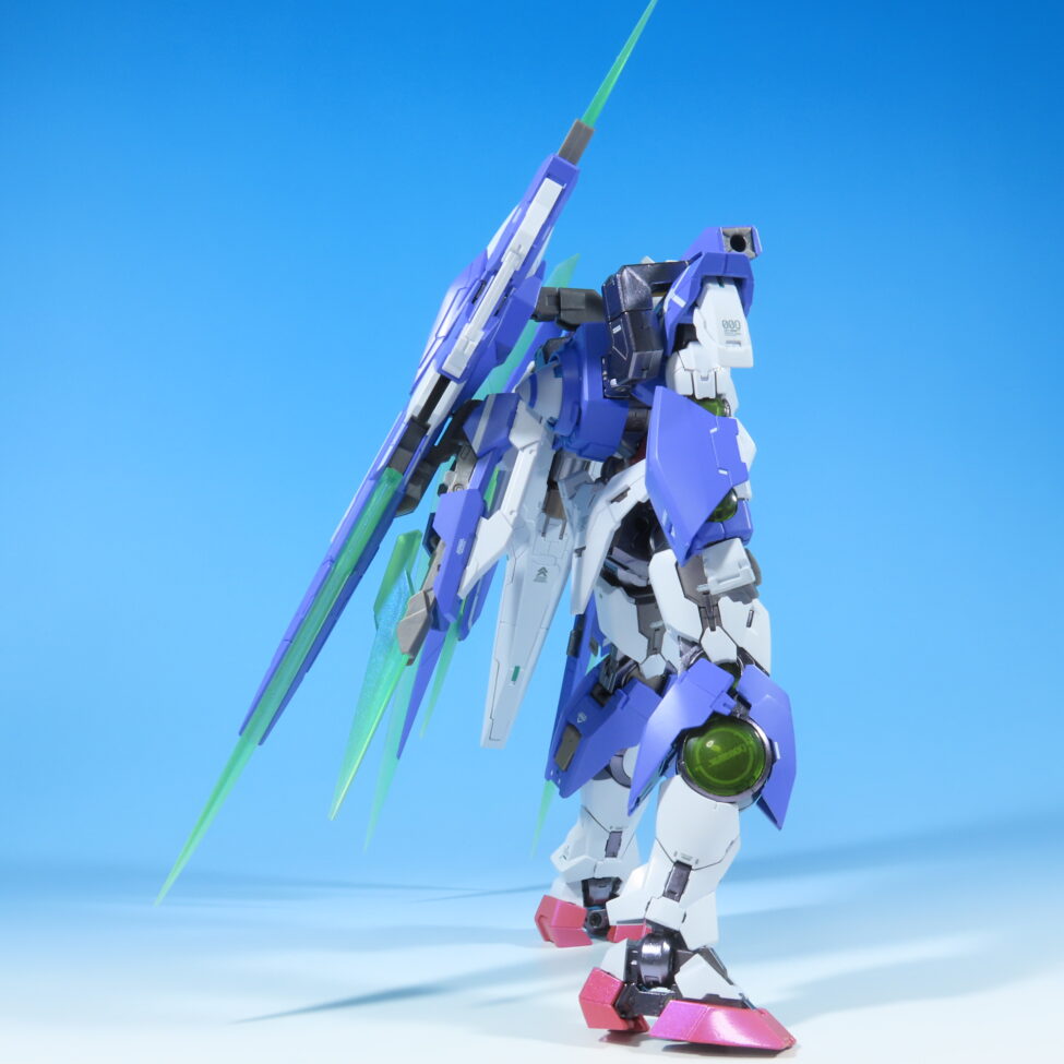 未開封】L BUILD ダブルオークアンタ フルセイバー L BUILD ダブルオー