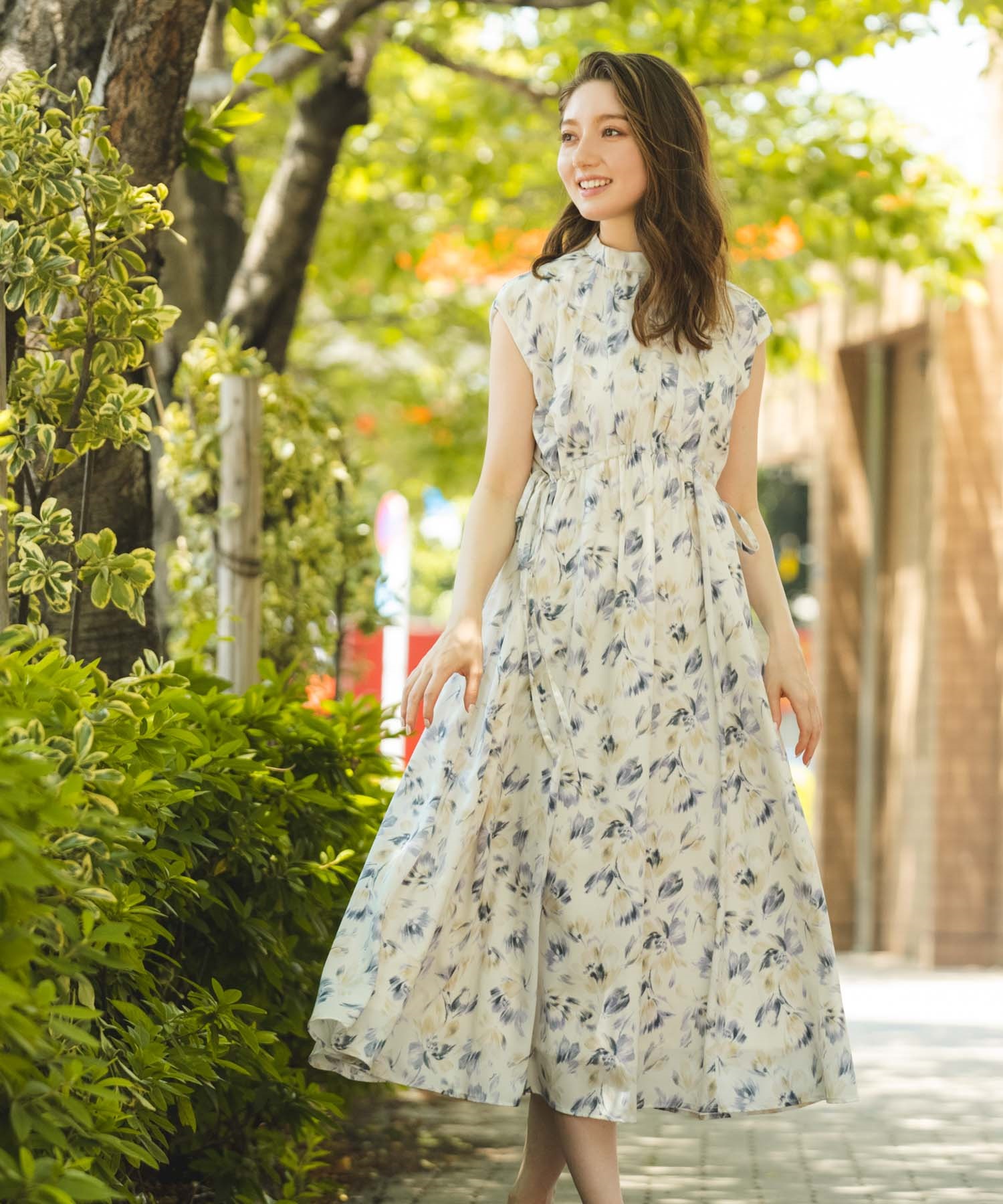 ドロスト花柄ワンピース | ロングワンピース | NOELA OFFICIAL WEB STORE