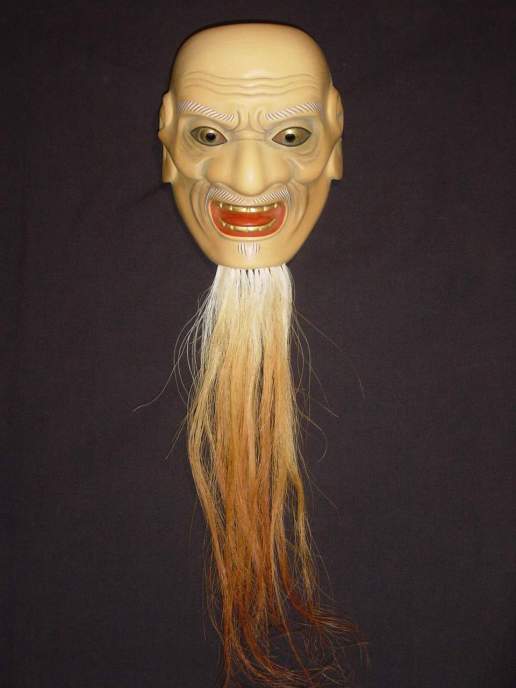 能面 鷲鼻悪尉（わしばなあくじょう）