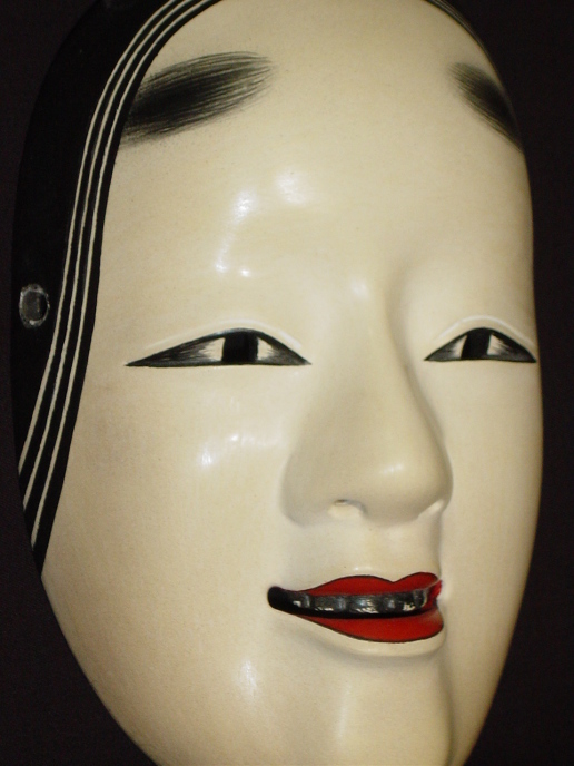 能面 小面2（こおもて）横斜め