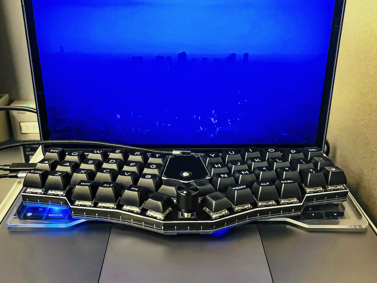 cocot46plus 自作キーボード トラックボール付き 念願だったトラック